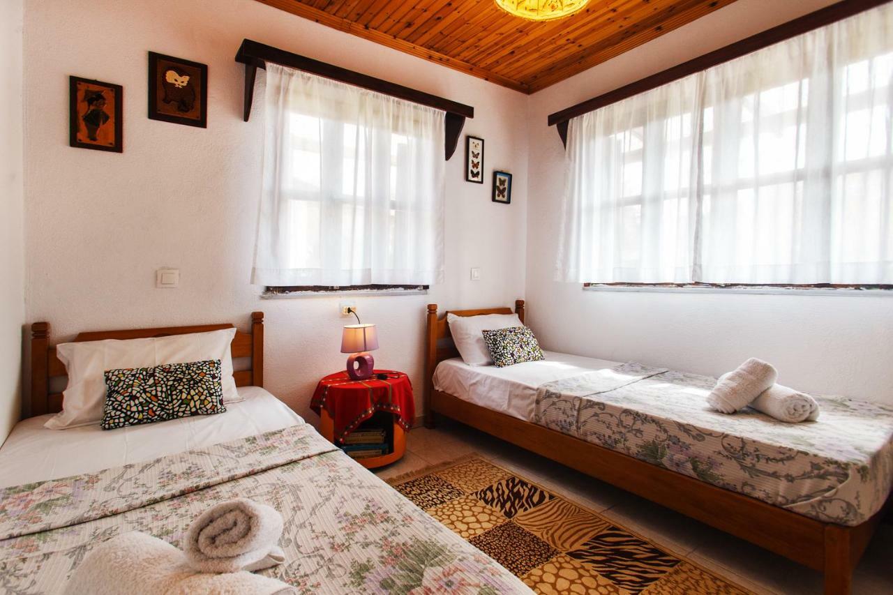 Villa Achilleas Nea Kallikrateia 外观 照片